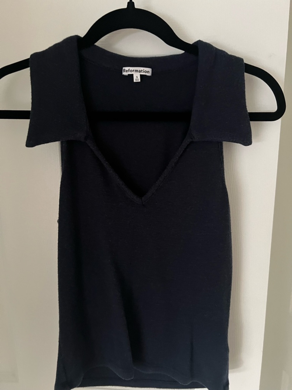 Reformation Navy Sleeveless Collared V-Neck Knit Tank